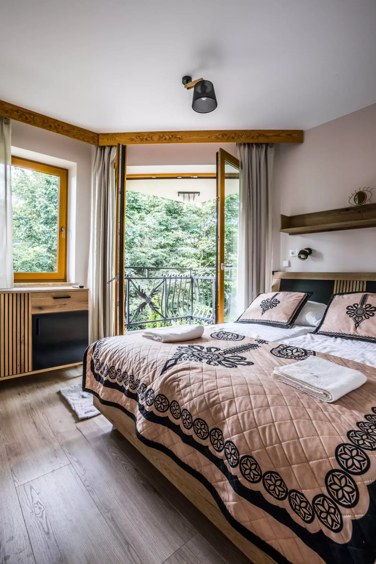 Apartament Wit