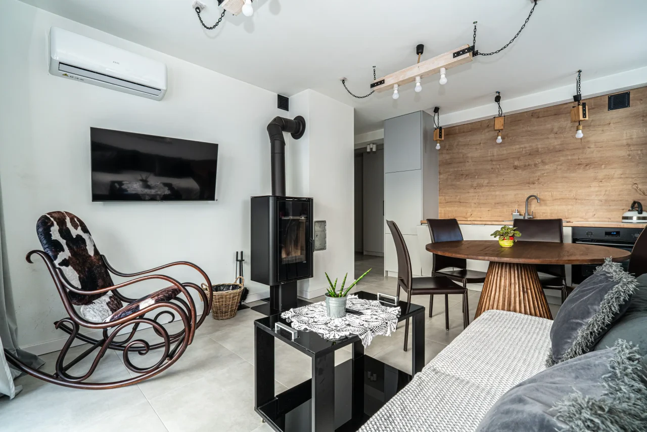 Schronisko Zmysłów Apartament nr 5