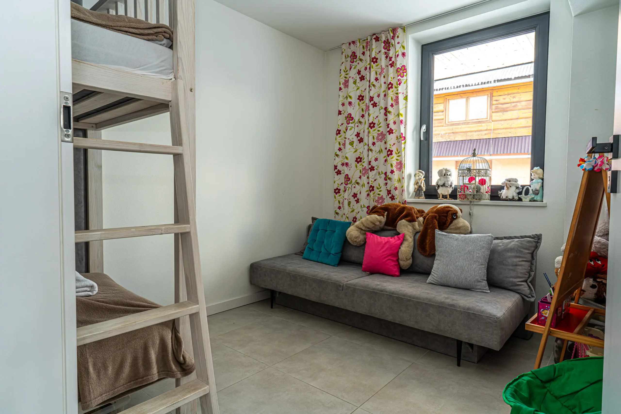 Schronisko Zmysłów Apartament nr 5